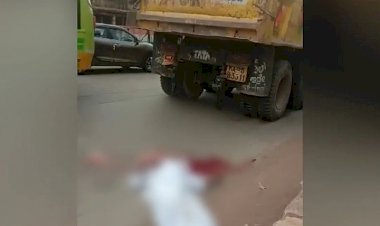 ಹುಬ್ಬಳ್ಳಿಯಲ್ಲಿ ರಸ್ತೆ ದಾಟುವ ವೇಳೆ ಅವಘಡ : ವ್ಯಕ್ತಿ ಮೇಲೆ ಹರಿದ ಲಾರಿ