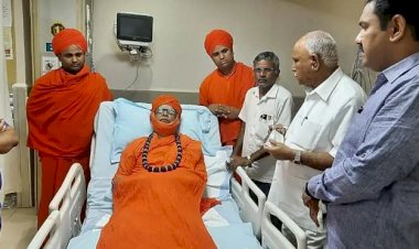 ಹಾಲಕೆರೆ ಶ್ರೀಗಳು ದೈವಾಧೀನ; ಅಂತಿಮ ದರ್ಶನ ಪಡೆದ ಬಿಎಸ್‌ವೈ