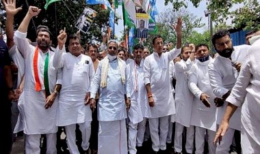 CM ಮನೆ ಮುತ್ತಿಗೆ ಯತ್ನ: 36 ಕಾಂಗ್ರೆಸ್‌ ಮುಖಂಡರ ವಿರುದ್ಧ FIR ದಾಖಲು !