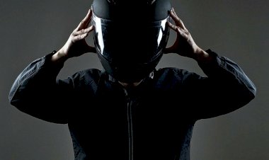 ಹೆಲ್ಮೆಟ್ ಸಡಿಲವಾಗಿ ಧರಿಸಿದ್ದರೂ ಬೀಳುತ್ತೆ ದಂಡ