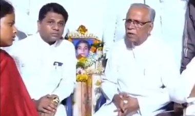 ಹುಬ್ಬಳ್ಳಿ : ಅಂಜಲಿ ಕುಟುಂಬಕ್ಕೆ ಅಂಜುಮನ್ ಸಂಸ್ಥೆ ಸಾಂತ್ವನ - ಧೈರ್ಯ ತುಂಬಿದ ಮುಖಂಡರು