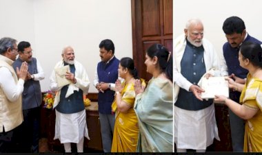 ಪ್ರಧಾನಿ ಮೋದಿ ಭೇಟಿಯಾದ ಯಡಿಯೂರಪ್ಪ ಪುತ್ರರು - ರಾಘವೇಂದ್ರ ಪುತ್ರನ ವಿವಾಹಕ್ಕೆ ಆಮಂತ್ರಣ