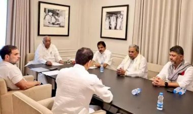 ಬೆಂಗಳೂರು : 100 ಕೈ ಶಾಸಕರ ಅಭಿಪ್ರಾಯ ಸಂಗ್ರಹ ಬೆನ್ನಲ್ಲೇ ಇಂದು ಹೈಕಮಾಂಡ್ ನಾಯಕರ ಜೊತೆ ಸಿಎಂ ಡಿಸಿಎಂ ಮಹತ್ವದ ಸಭೆ