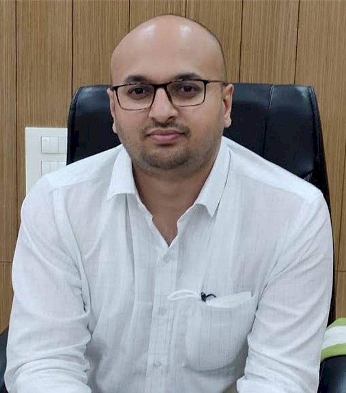 ಧಾರವಾಡ ಜಿಲ್ಲೆಯಲ್ಲಿ ಎಂದಿನಂತೆ ಬಸ್ ಸಂಚಾರ: ಸರ್ಕಾರಿ ಕಚೇರಿ, ಶಾಲಾ, ಕಾಲೇಜುಗಳಿಗೆ ರಜೆ ಇಲ್ಲ