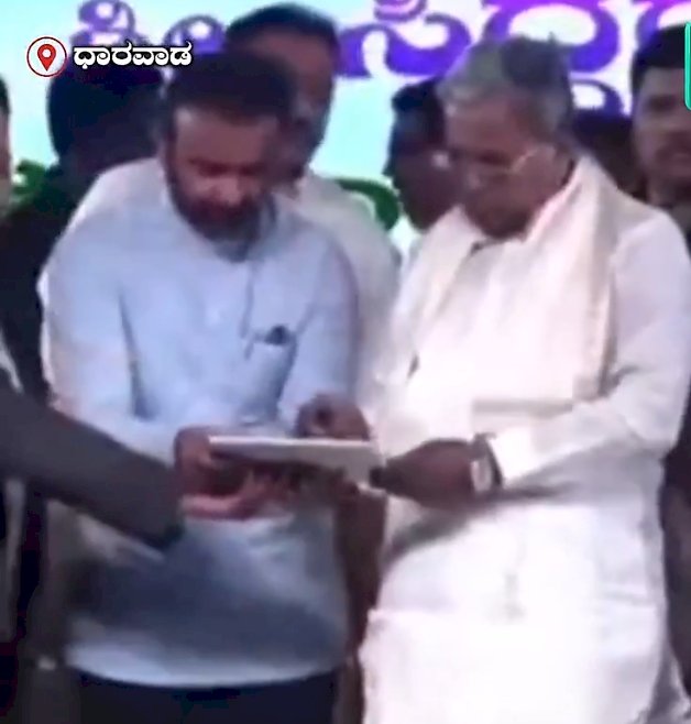 ಧಾರವಾಡ : ಗಿಗ್ ಕಾರ್ಮಿಕರಿಗೆ ಅಪಘಾತ ಪರಿಹಾರ ಮತ್ತು ಜೀವ ವಿಮೆ ಯೋಜನೆ ನೋಂದಣಿಗೆ ಸಿಎಂ ಚಾಲನೆ