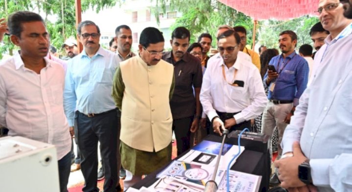 ಇವಿ ಬ್ಯಾಟರಿ, ಚಾರ್ಜರ್ ಪರೀಕ್ಷಾ ಸೌಲಭ್ಯಕ್ಕೆ ಕೇಂದ್ರ ಸಚಿವ ಜೋಶಿ ಶಂಕುಸ್ಥಾಪನೆ