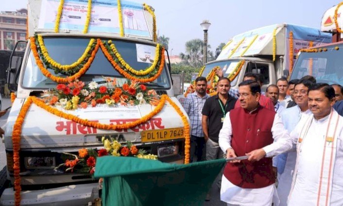 ಭಾರತ್ ಅಕ್ಕಿ-ಗೋಧಿ ಹಿಟ್ಟು ಪೂರೈಕೆಗೆ ಕೇಂದ್ರ ಸರ್ಕಾರದ ಕ್ರಮ - ದೆಹಲಿಯಲ್ಲಿ ಮೊಬೈಲ್ ವಾಹನಕ್ಕೆ ಜೋಶಿ ಚಾಲನೆ