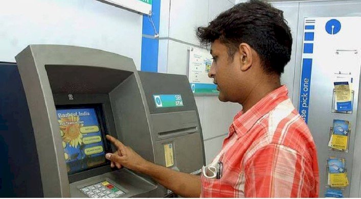 ಎಟಿಎಂ ಟ್ರಾನ್ಸಾಕ್ಷನ್, ಮೇ 1ರಿಂದ ಶುಲ್ಕ ಹೆಚ್ಚಳ
