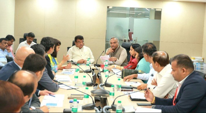 ಹುಬ್ಬಳ್ಳಿ, ಬೆಳಗಾವಿಯ ವಿಮಾನ ನಿಲ್ದಾಣಗಳನ್ನ ಅಂತರಾಷ್ಟ್ರೀಯ ವಿಮಾನ ನಿಲ್ದಾಣಗಳಾಗಿ ಘೋಷಿಸಲು ಕೇಂದ್ರಕ್ಕೆ ಪತ್ರ - ಎಂ ಬಿ ಪಾಟೀಲ್